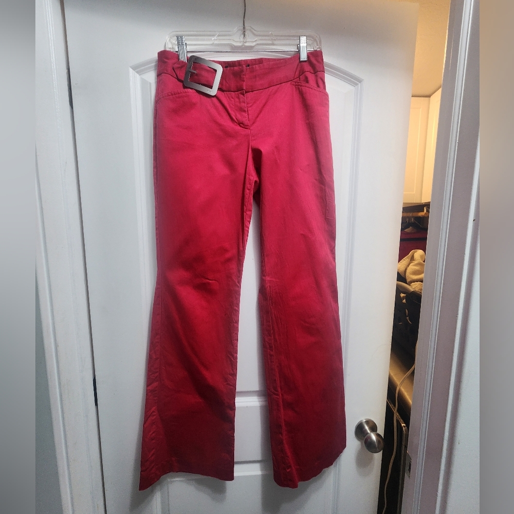 Express editor straight leg hot pink slacks trousers with silver buckle accent
